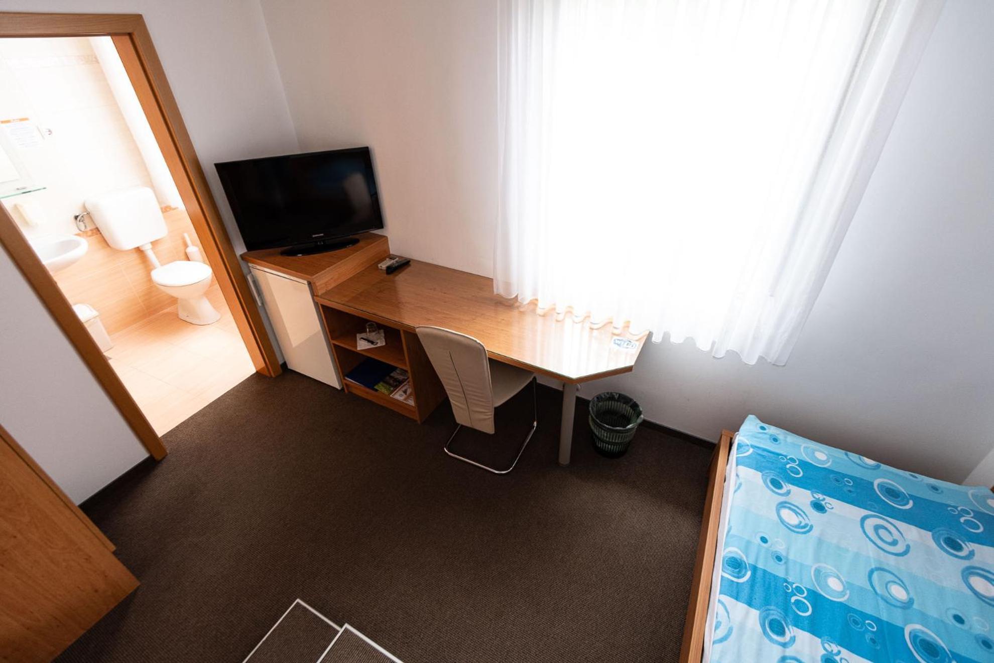 Apartmaji In Sobe Ramar Straza Extérieur photo